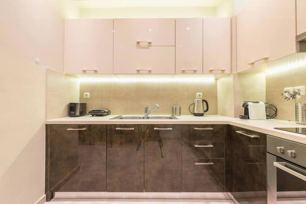 Syntagma H&B Apartment Atenas Exterior foto